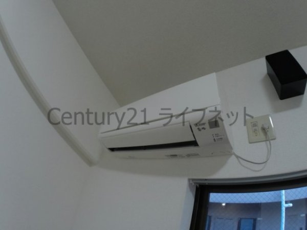 C－WING