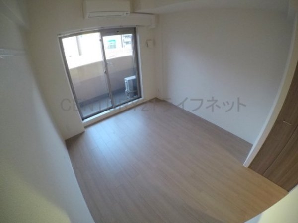 プレサンス新大阪ヴィガ