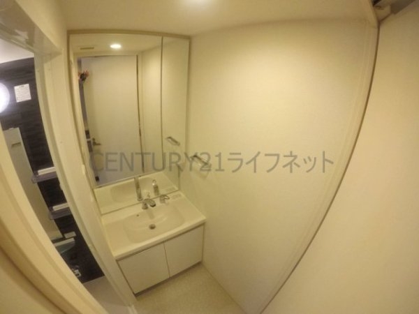 コンフォリア江坂