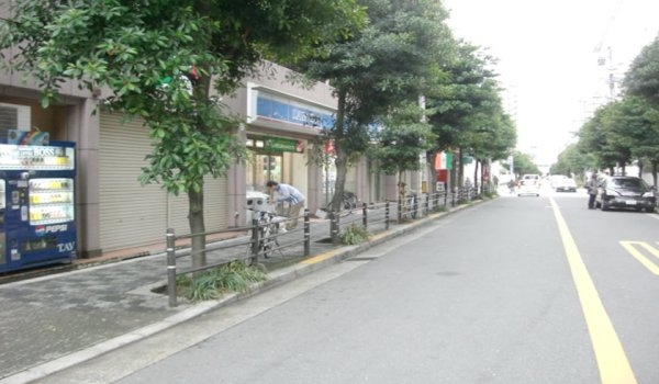 コンフォリアリヴ新大阪ウエスト(ローソン西宮原)