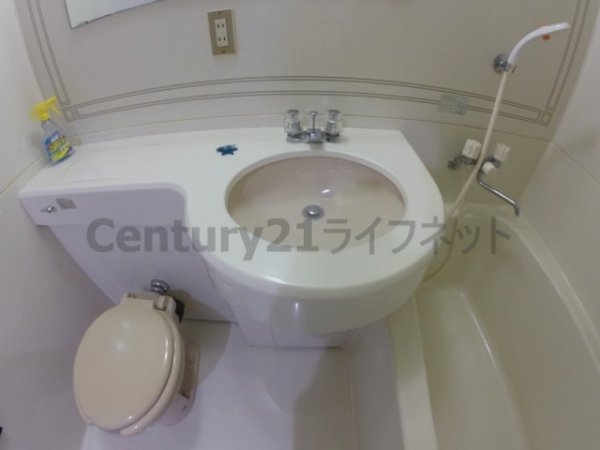 ファミールハイツ北大阪3号棟