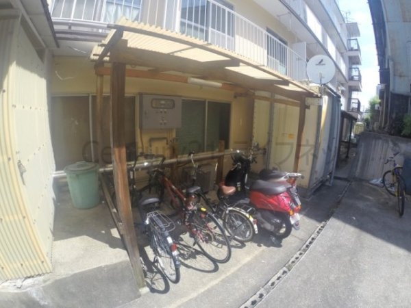 谷田十三マンション