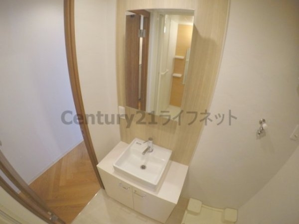 西中島東行マンション