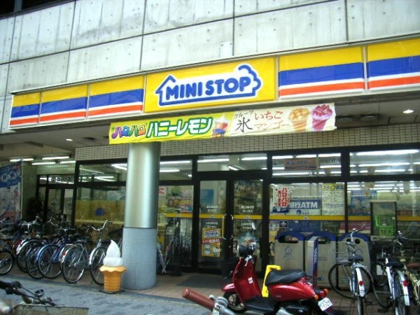 プレサンス新大阪クレスタ(ミニストップ・東三国店)