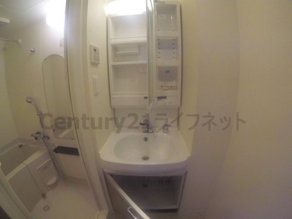 グランカリテ新大阪ウエスト