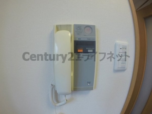 大阪市東淀川区淡路３丁目のマンション