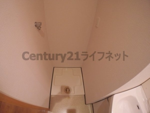 大阪市東淀川区淡路３丁目のマンション