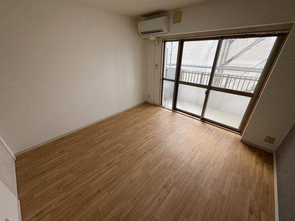 カラコレス穂波