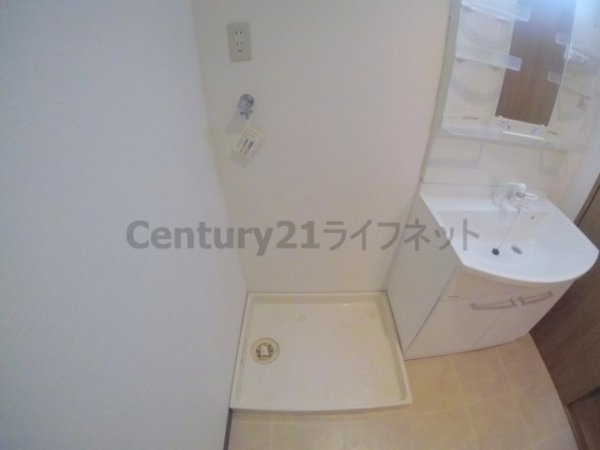 大阪市淀川区西中島１丁目のマンション