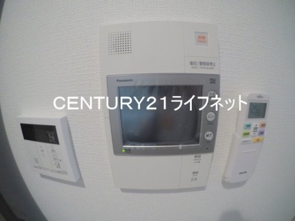 セレニテ江坂グランデ