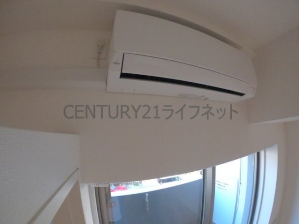 セレニテ江坂グランデ