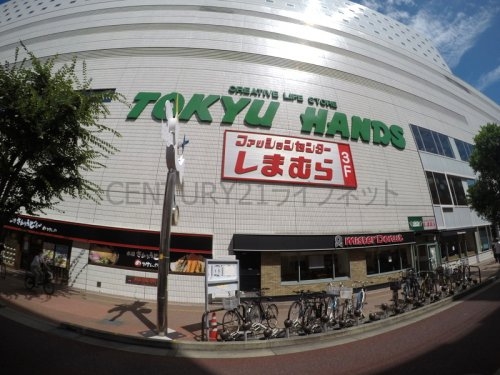 アーバンフラッツ江坂(ハンズ江坂店)
