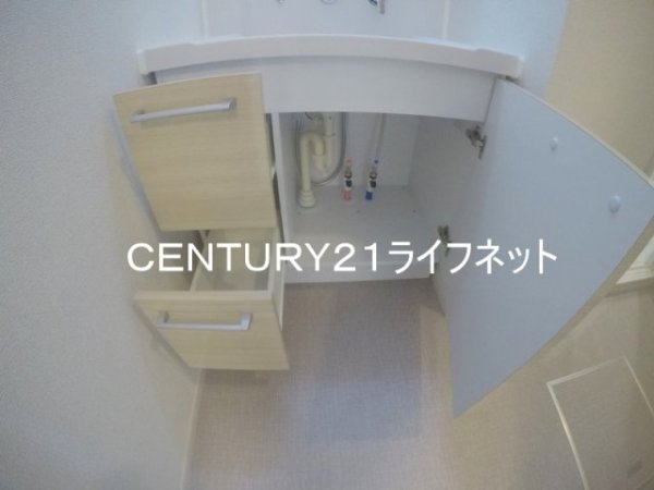 プラム江坂