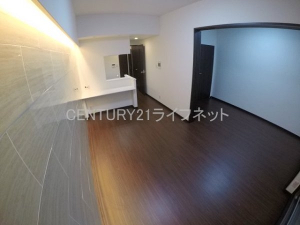 大阪市淀川区十三東４丁目のマンション