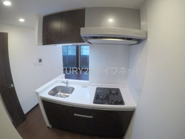 大阪市淀川区十三東４丁目のマンション