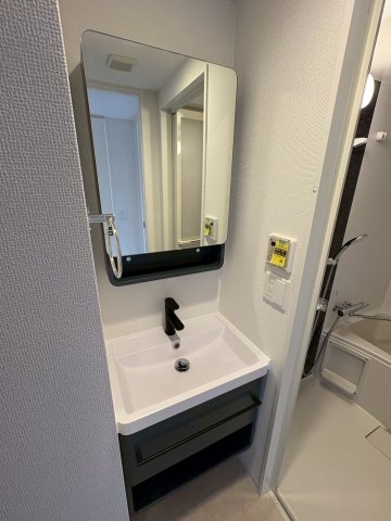 セレニテ新大阪エクラ