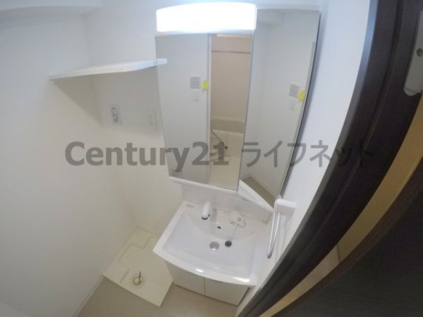 ユーズ8番館
