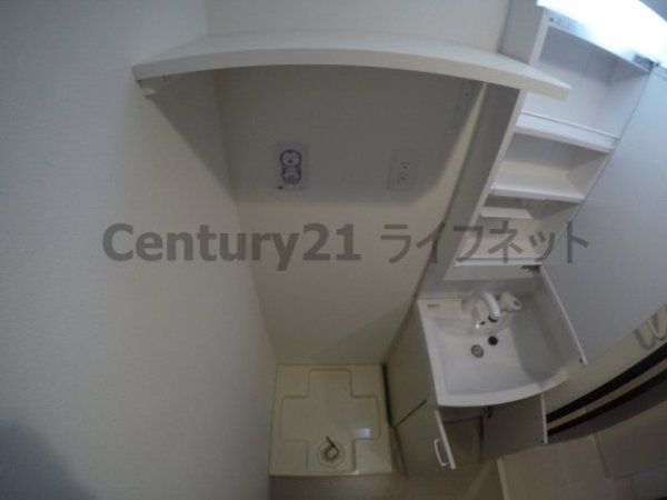 ユーズ8番館
