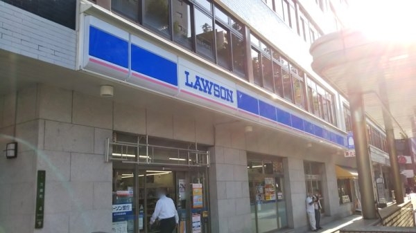 ベルエアー(ローソン北区万歳町店)