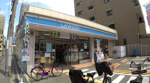 アジュール江坂(ローソン江坂東店)