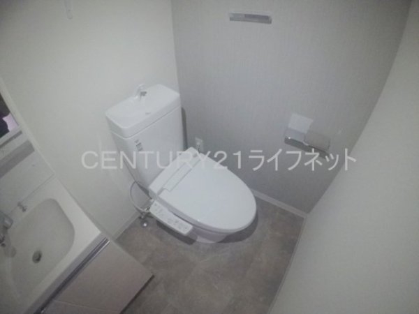 アドバンス江坂東デパール