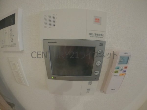 セレニテ江坂グランデ