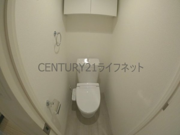 セレニテ江坂グランデ