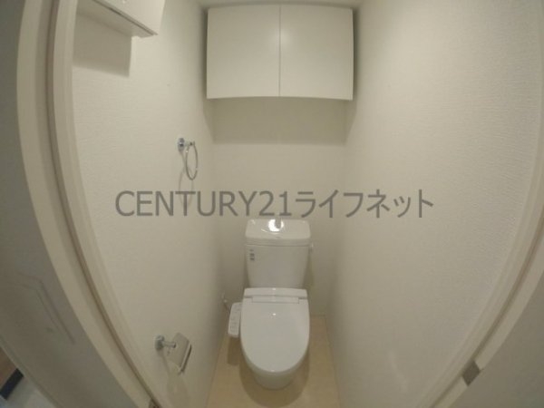 セレニテ江坂グランデ