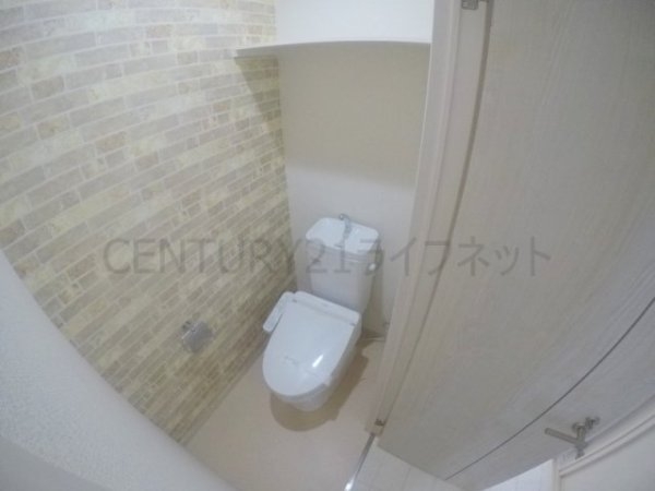 吹田市江坂町５丁目のアパート