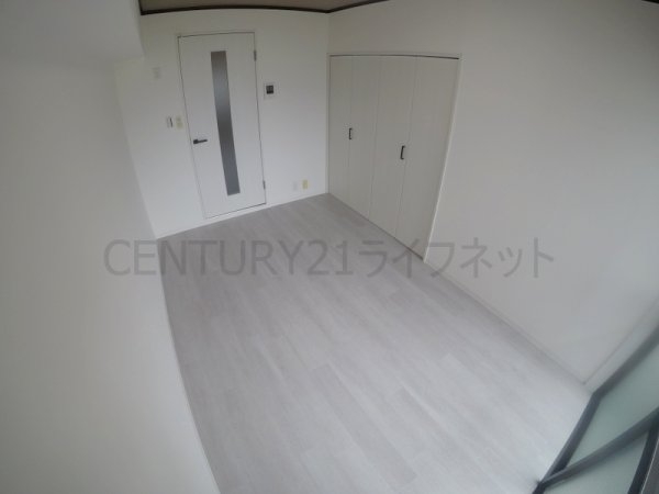 大阪市淀川区十三東１丁目のマンション