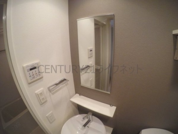 大阪市淀川区木川東２丁目のマンション