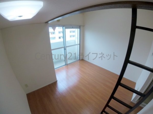 新大阪ＯＭパレス