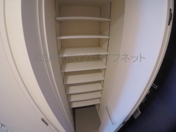 プレサンスブルーム東三国