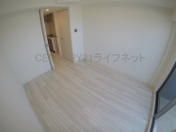 プレサンスブルーム東三国