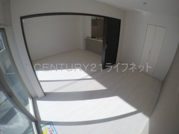 ラフィネール大阪十三