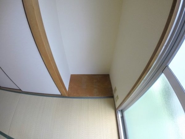大阪市淀川区三国本町３丁目のマンション