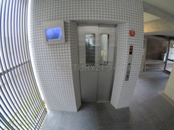ドゥーエ江坂2
