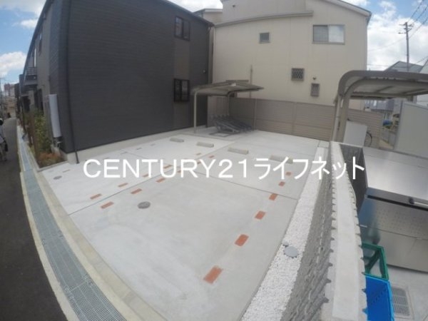 プラム江坂