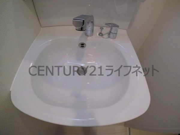 アドバンス西梅田ビオス