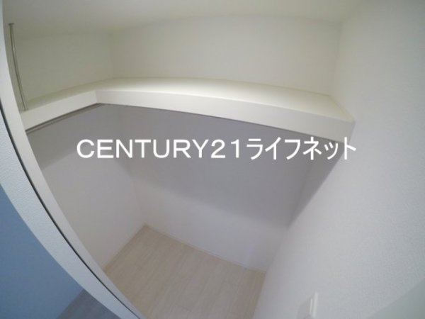 セレニテ江坂グランデ