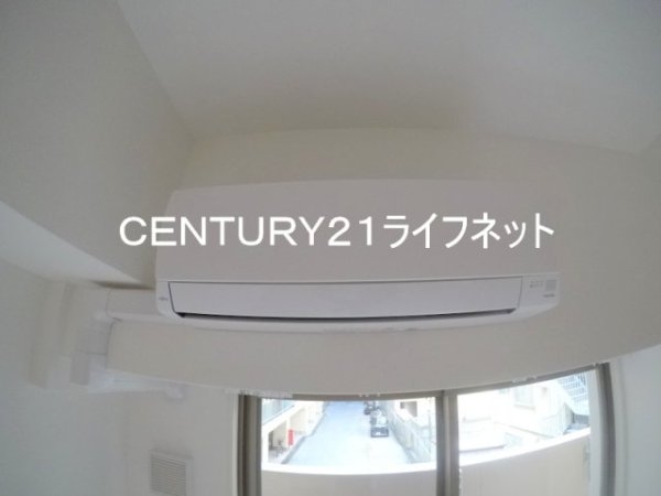 セレニテ江坂グランデ