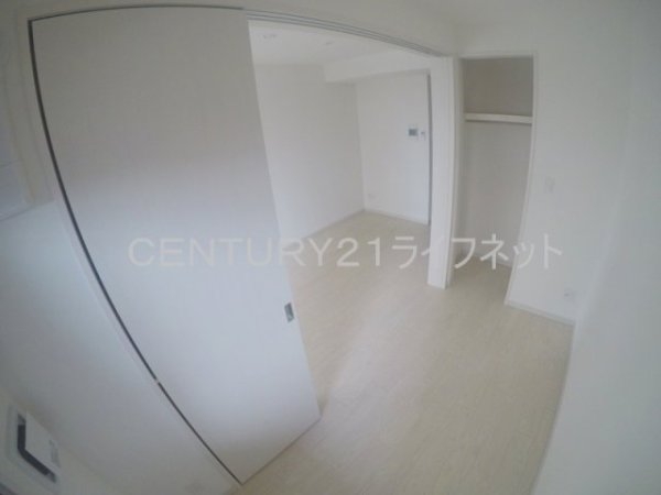 アドバンス江坂東デパール