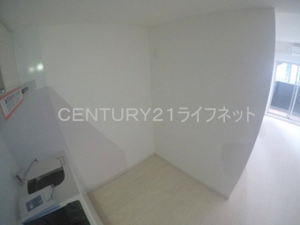 アドバンス江坂東デパール