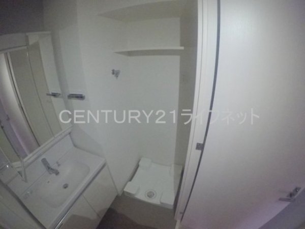 アドバンス江坂東デパール