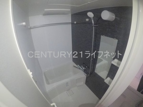 アドバンス江坂東デパール