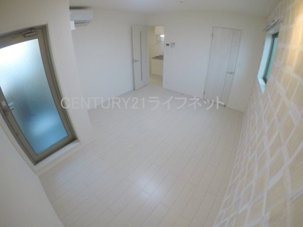 大阪市東淀川区西淡路３丁目のアパート