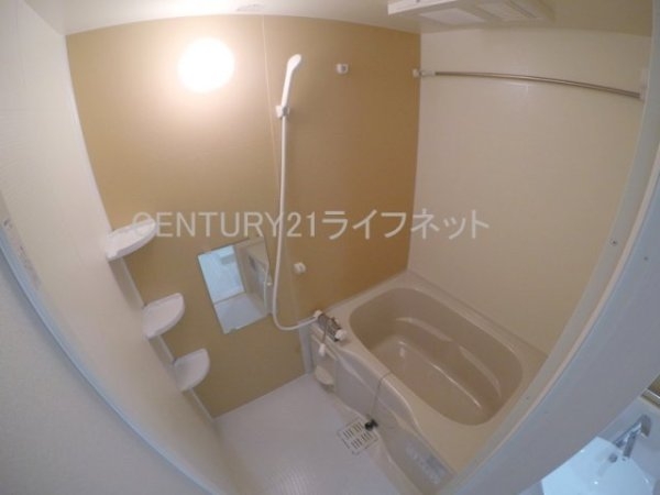 大阪市東淀川区西淡路３丁目のアパート