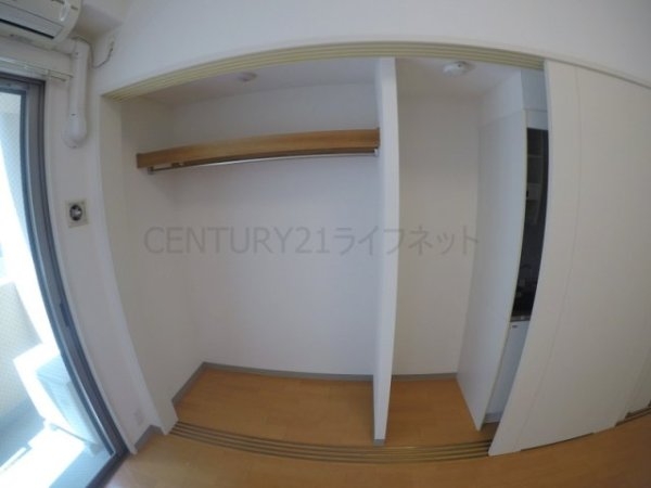 ドゥーエ江坂1