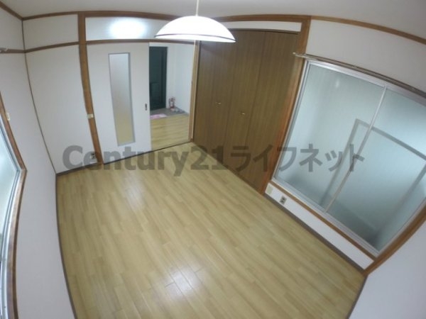 大阪市東淀川区淡路５丁目のマンション