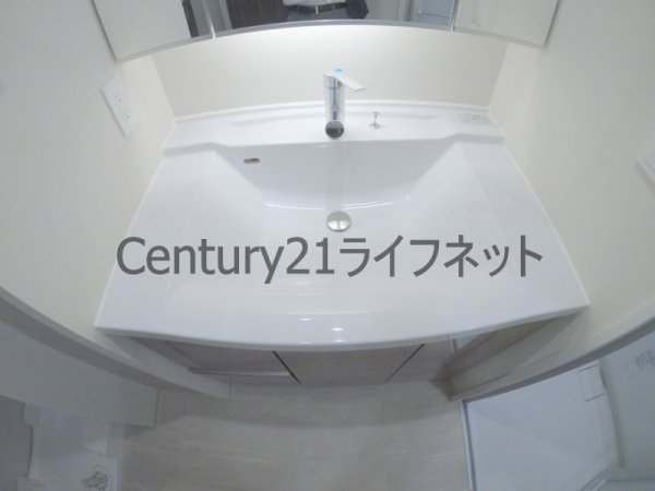 コンフォリアリヴ南森町Q